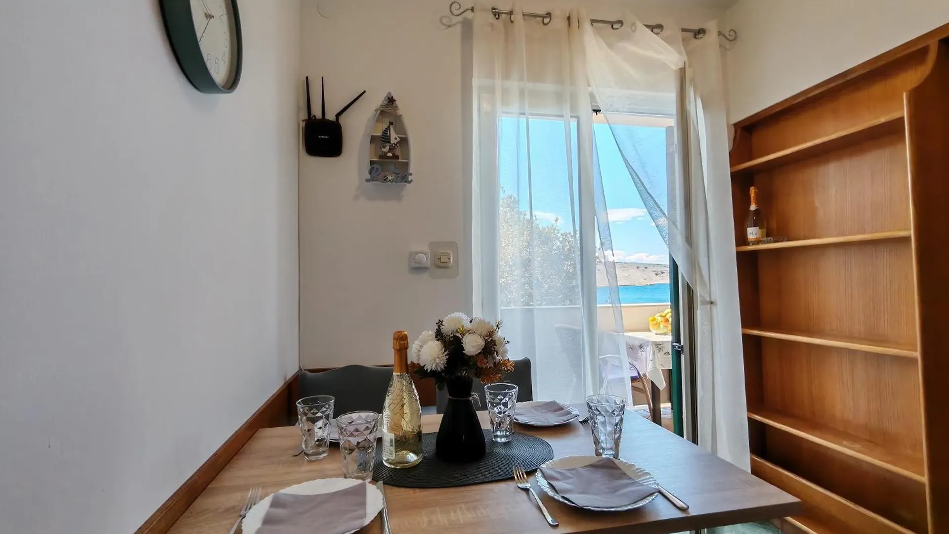 Seafront Apartmani Mira Gabric Lopar - Happy Rentals 0*,