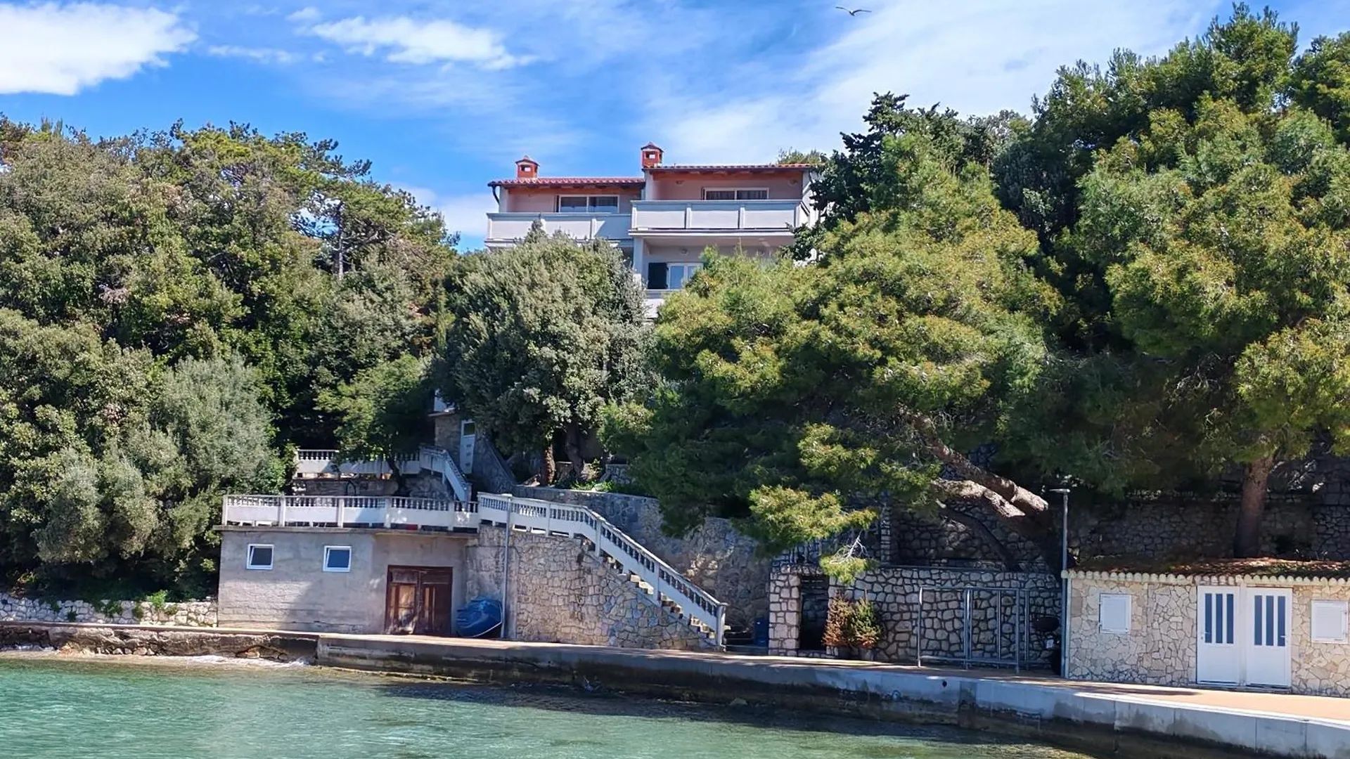 Seafront Apartmani Mira Gabric Lopar - Happy Rentals Croatia