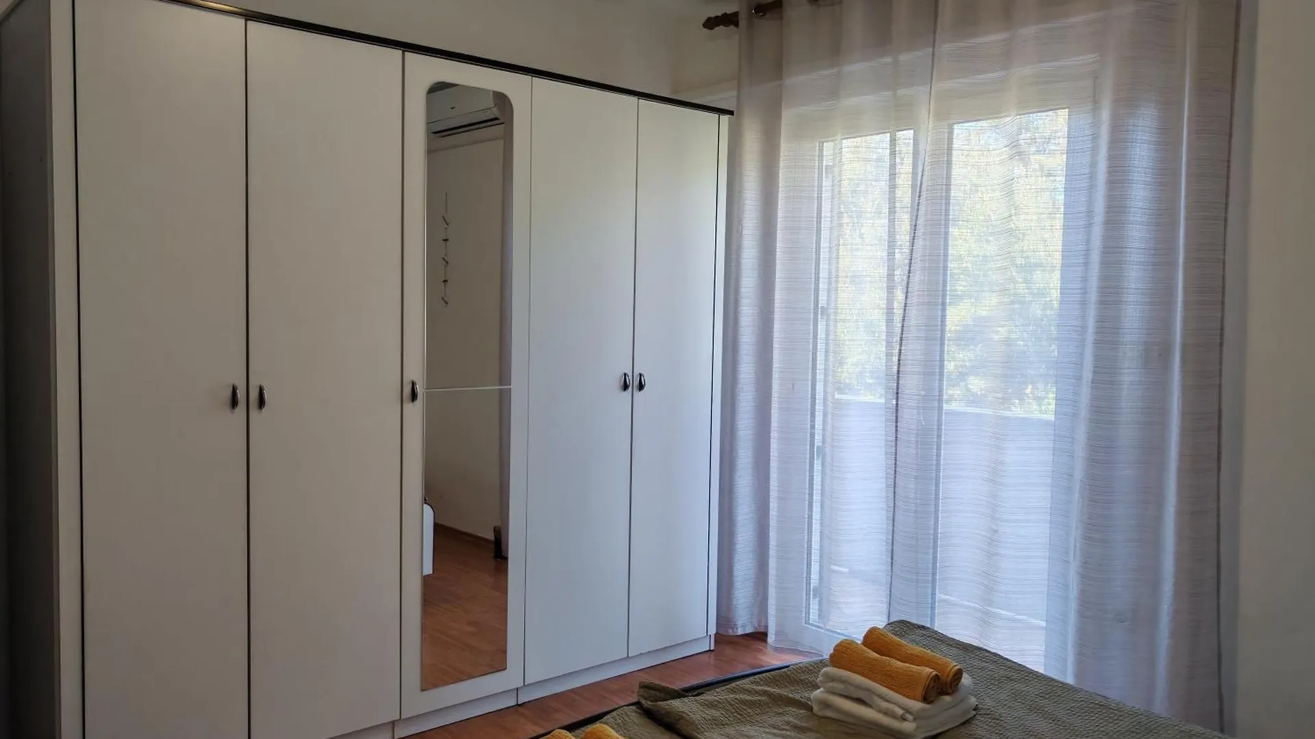 Apartmán Seafront Apartmani Mira Gabric Lopar - Happy Rentals